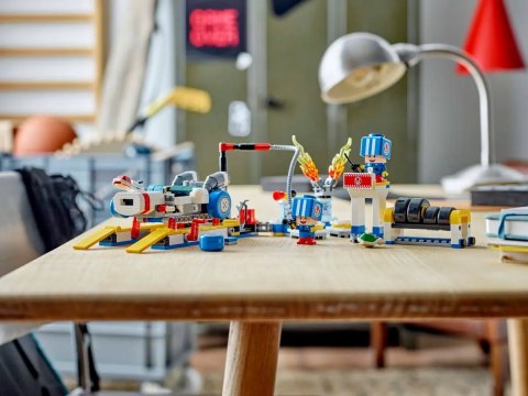 72035 - LEGO Super Mario - Mario Kart™ - Toad i jego garaż