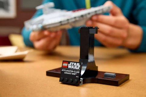 75404 - LEGO Star Wars - Krążownik szturmowy typu Acclamator