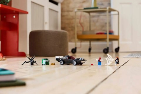 76309 - LEGO Super Heroes - Spider-Man kontra muscle car Venoma