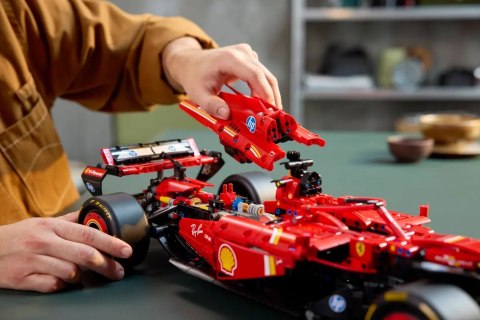 42207 - LEGO Technic - Bolid F1 Ferrari SF-24