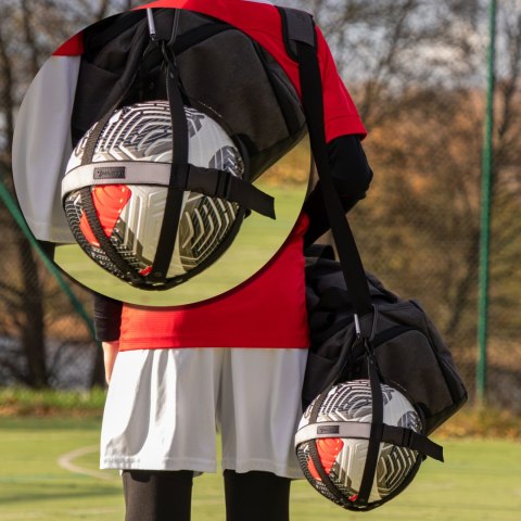 Uchwyt na piłkę Sprintigo - czarny - więcej niż torba na piłkę