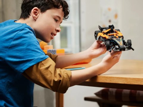 42169 - LEGO Technic - NEOM McLaren Formula E Race Car