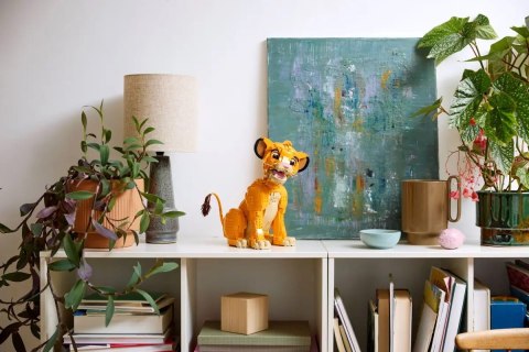 43247 - LEGO Disney - Król Lew - młody Simba